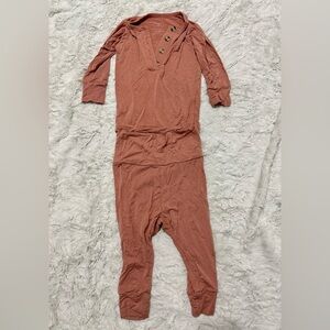 Lou Lou & company top & bottom set. Size 6-12 months. Color dust rose pink.